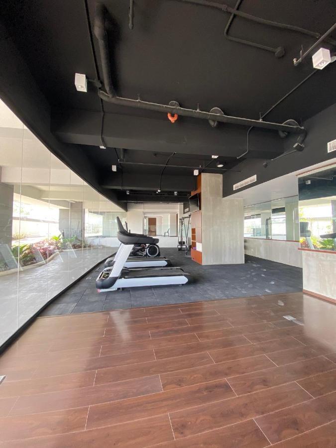 Aeon Towers Executive Suite 2Br 18Th Floor Davao Ngoại thất bức ảnh